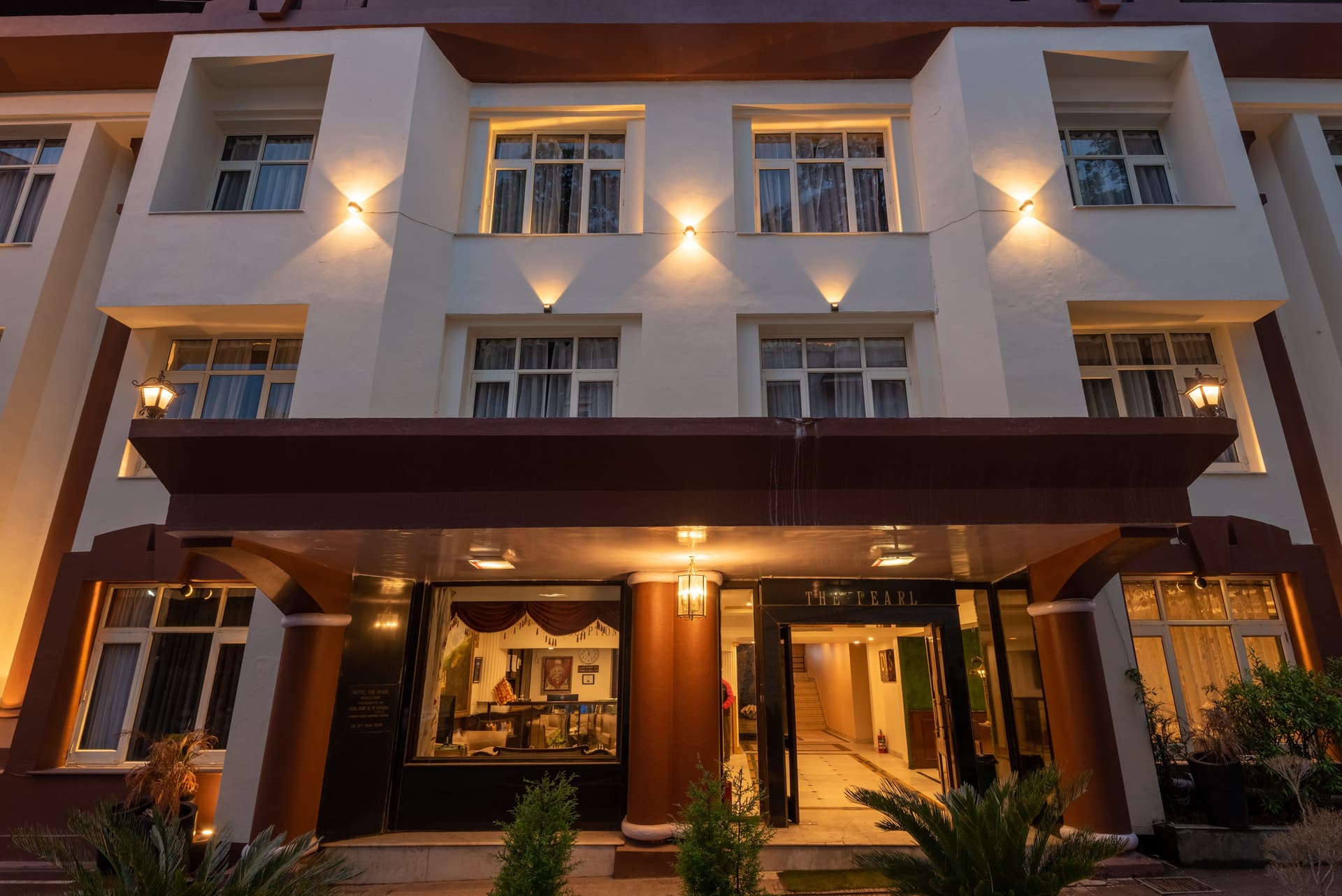 hotel-0