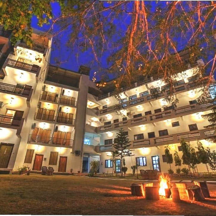 hotel-0